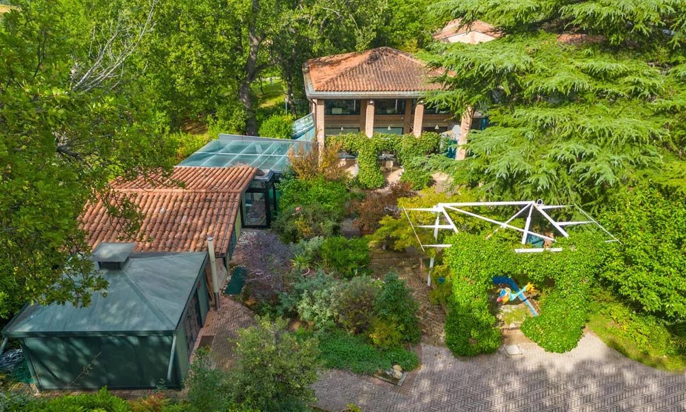 4 Bed, 3 Bath, HouseFor Sale, Castel San Pietro Terme, Bologna