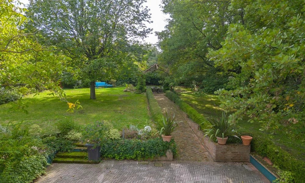 4 Bed, 3 Bath, HouseFor Sale, Castel San Pietro Terme, Bologna