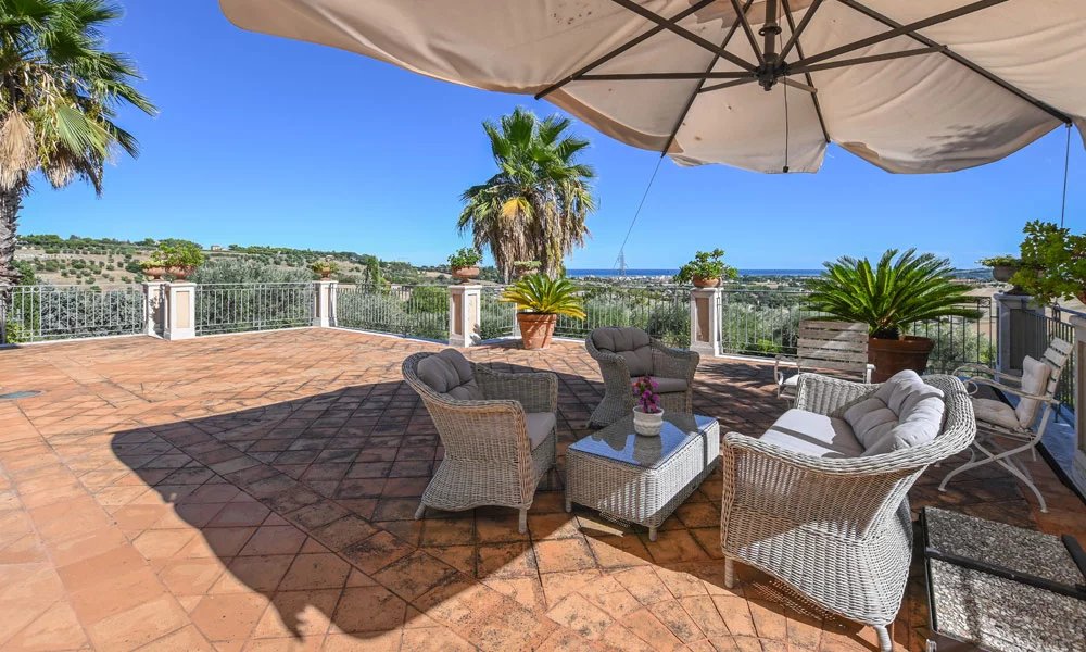 6 Bed, 6 Bath, HouseFor Sale, Civitanova Marche, Macerata