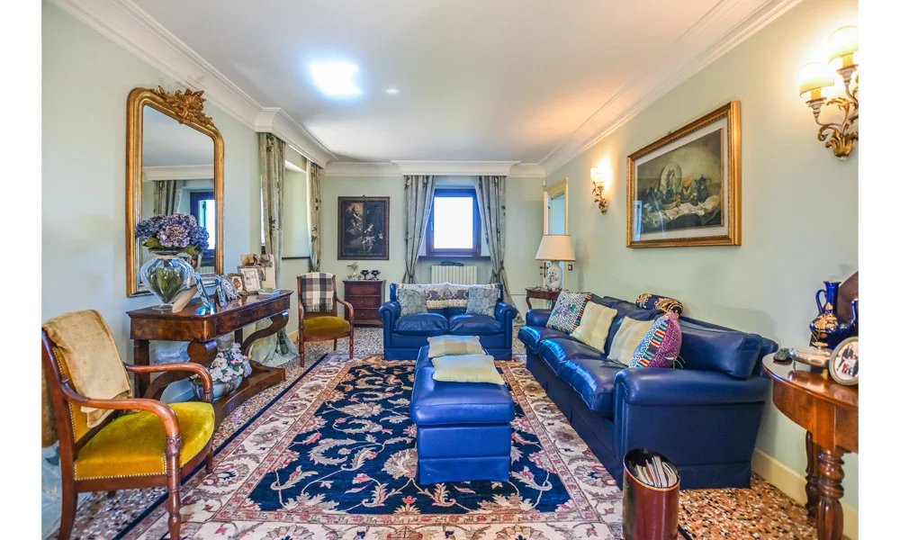 6 Bed, 6 Bath, HouseFor Sale, Civitanova Marche, Macerata