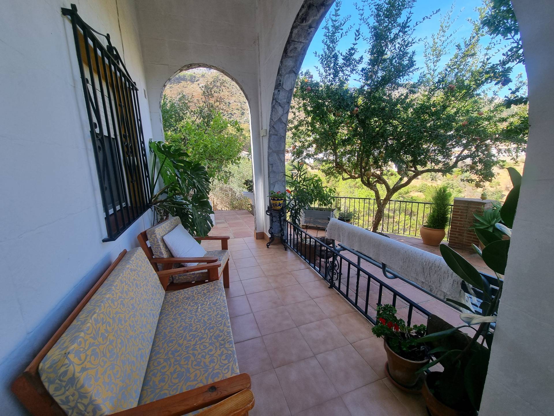 5 Bed, 2 Bath, HouseFor Sale, Benadalid, Malaga, 29493