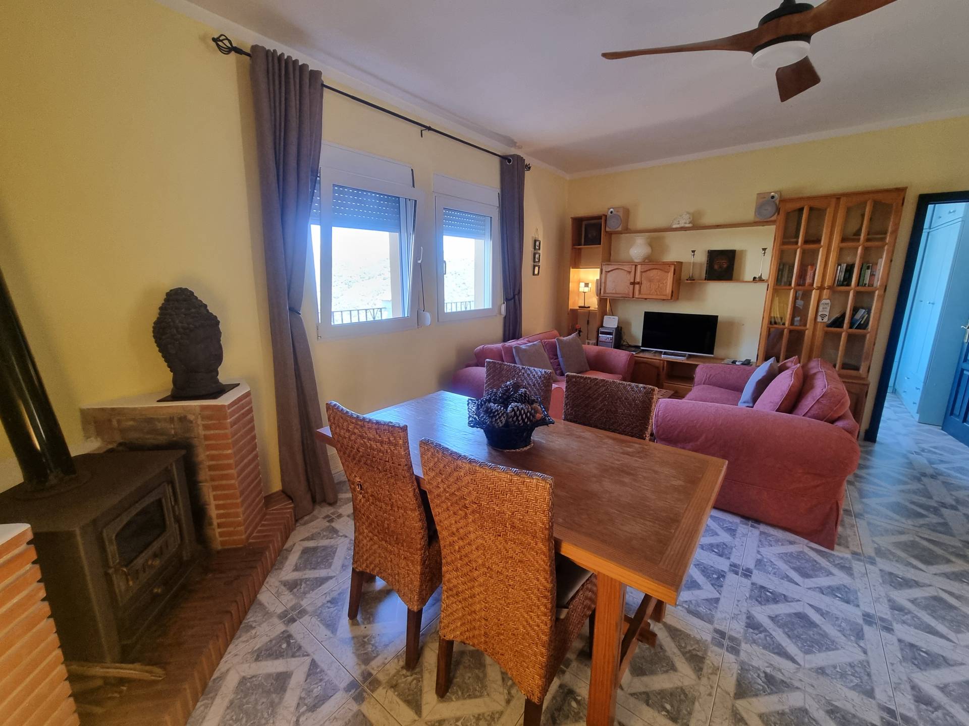 5 Bed, 2 Bath, HouseFor Sale, Benadalid, Malaga, 29493