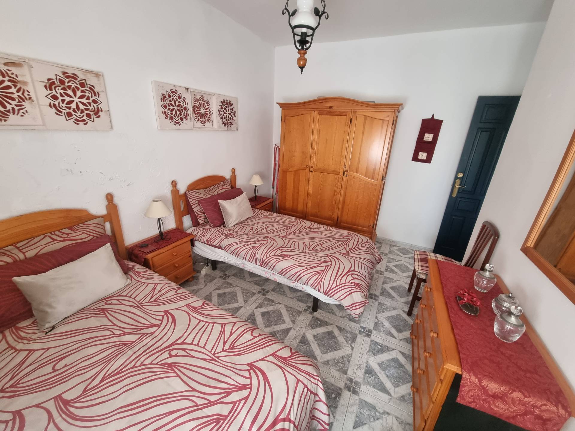 5 Bed, 2 Bath, HouseFor Sale, Benadalid, Malaga, 29493