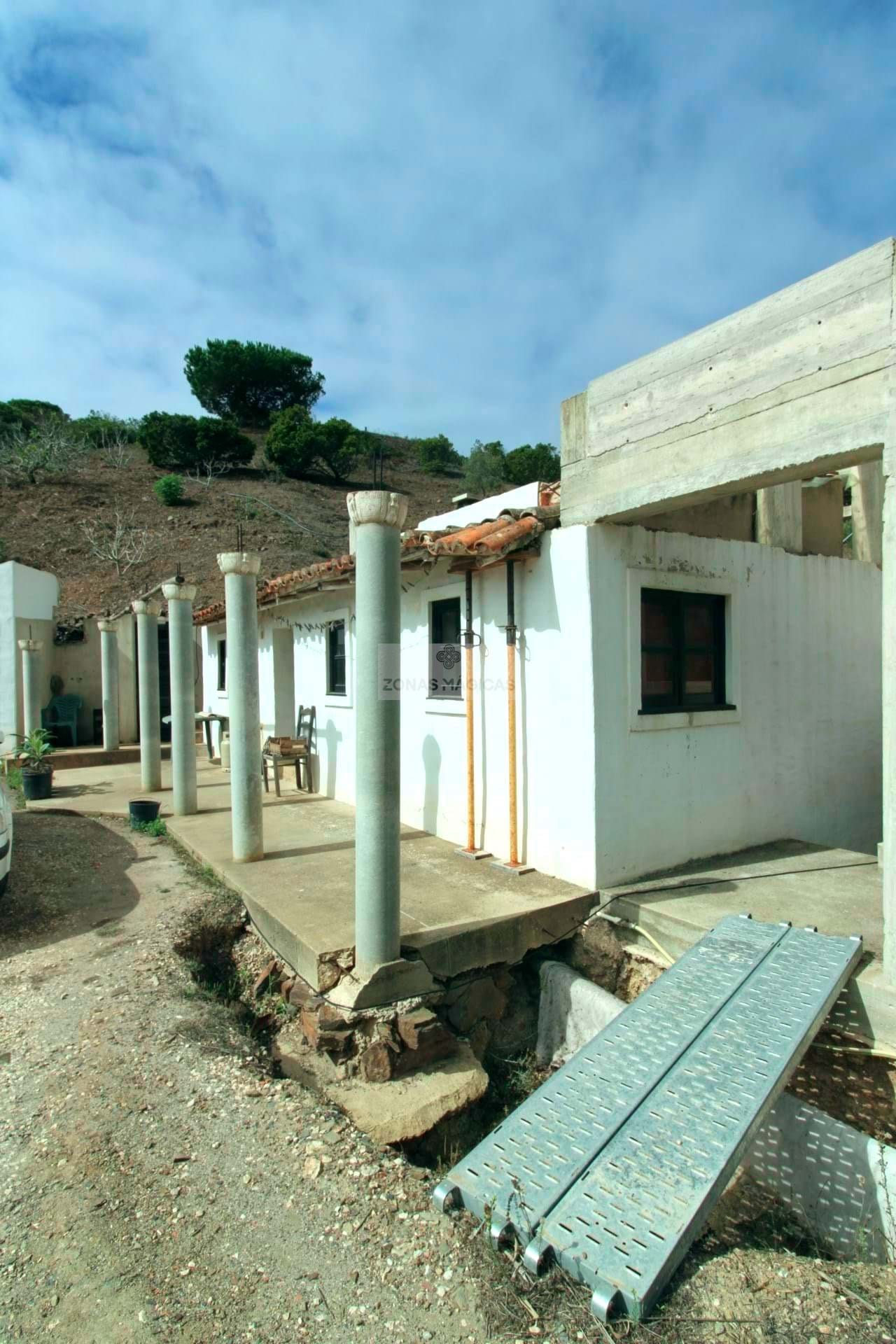 1 Bed, 1 Bath, HouseFor Sale, Vila do Bispo, Faro, 8650-400