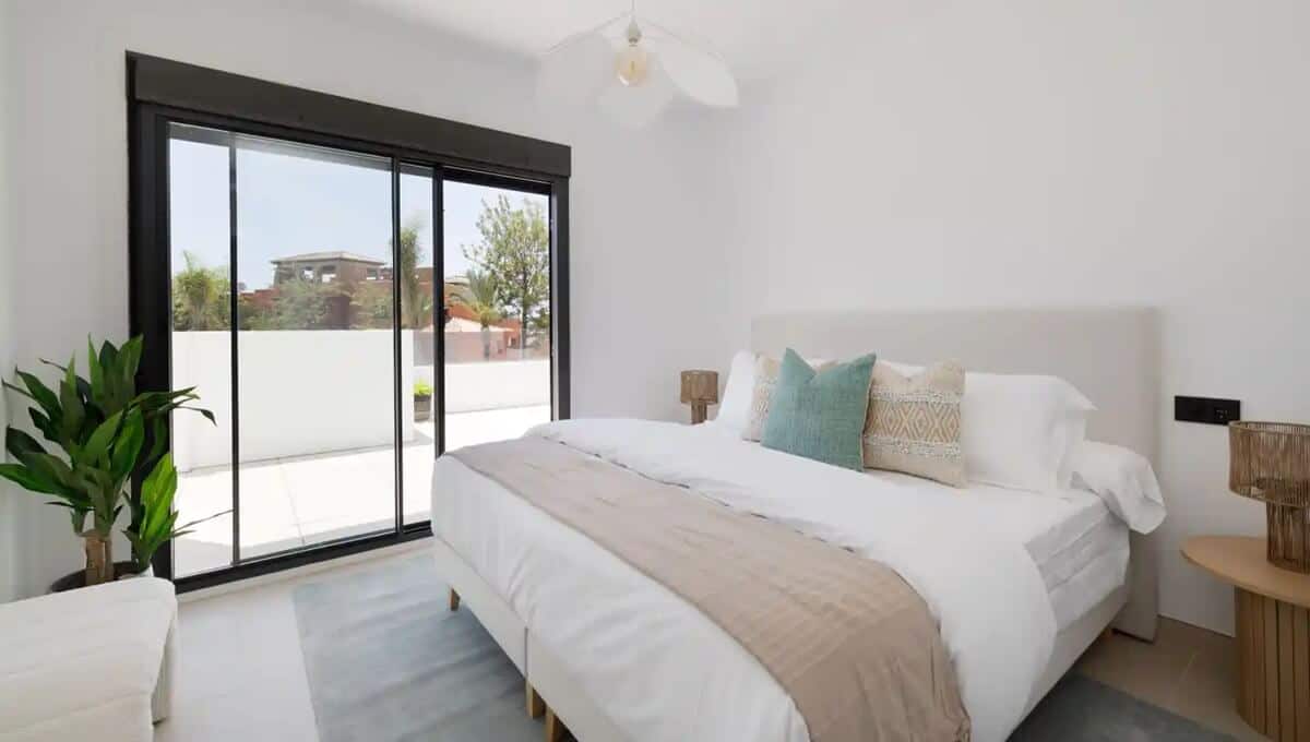 3 Bed, 2 Bath, ApartmentFor Sale, Casares, Malaga