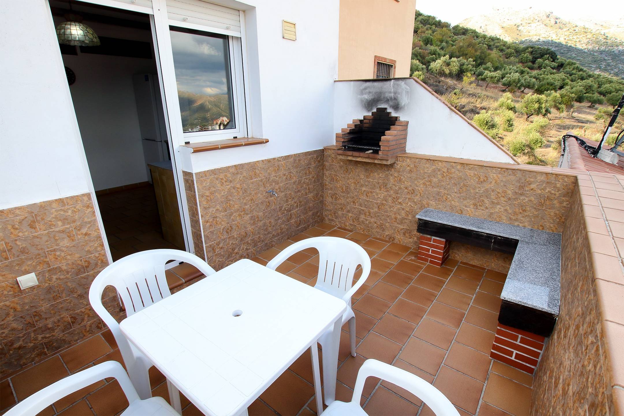 4 Bed, 2 Bath, HouseFor Sale, Cortes de La Frontera, Malaga, 29380