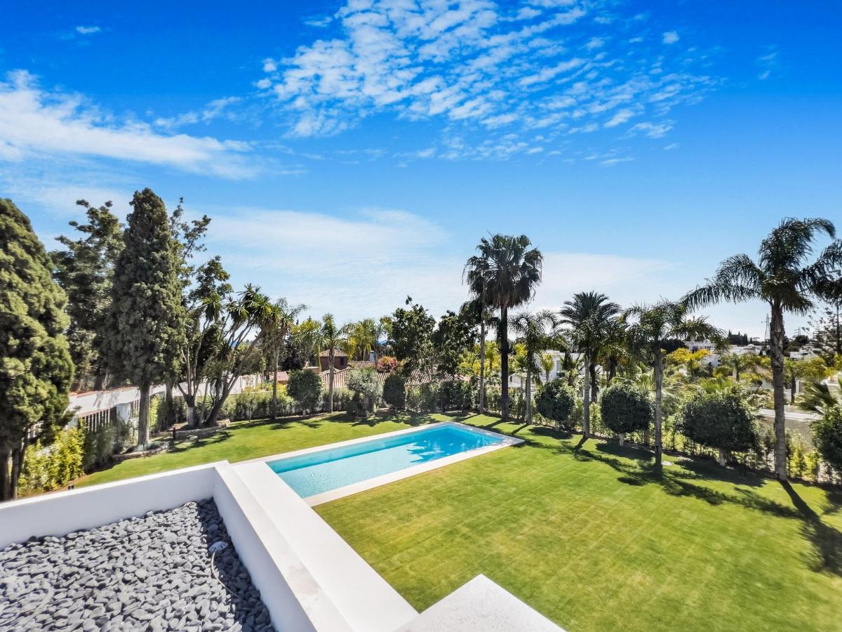 6 Bed, 6 Bath, HouseFor Sale, Marbella, Costa del Sol