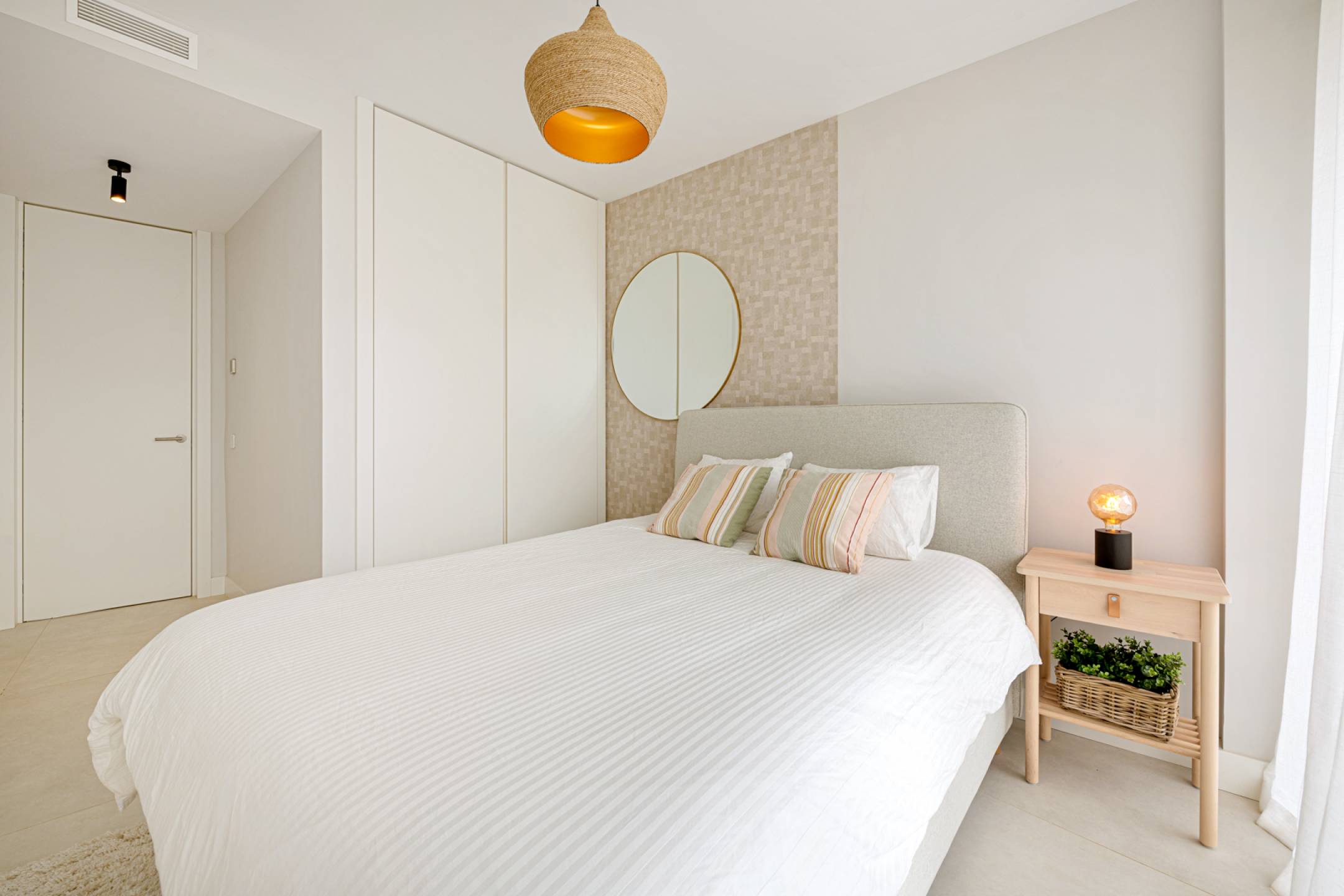 3 Bed, 2 Bath, ApartmentFor Sale, Estepona, Malaga, 29680 3 Bed, 2 Bath, ApartmentFor Sale, Estepona, Malaga, 29680