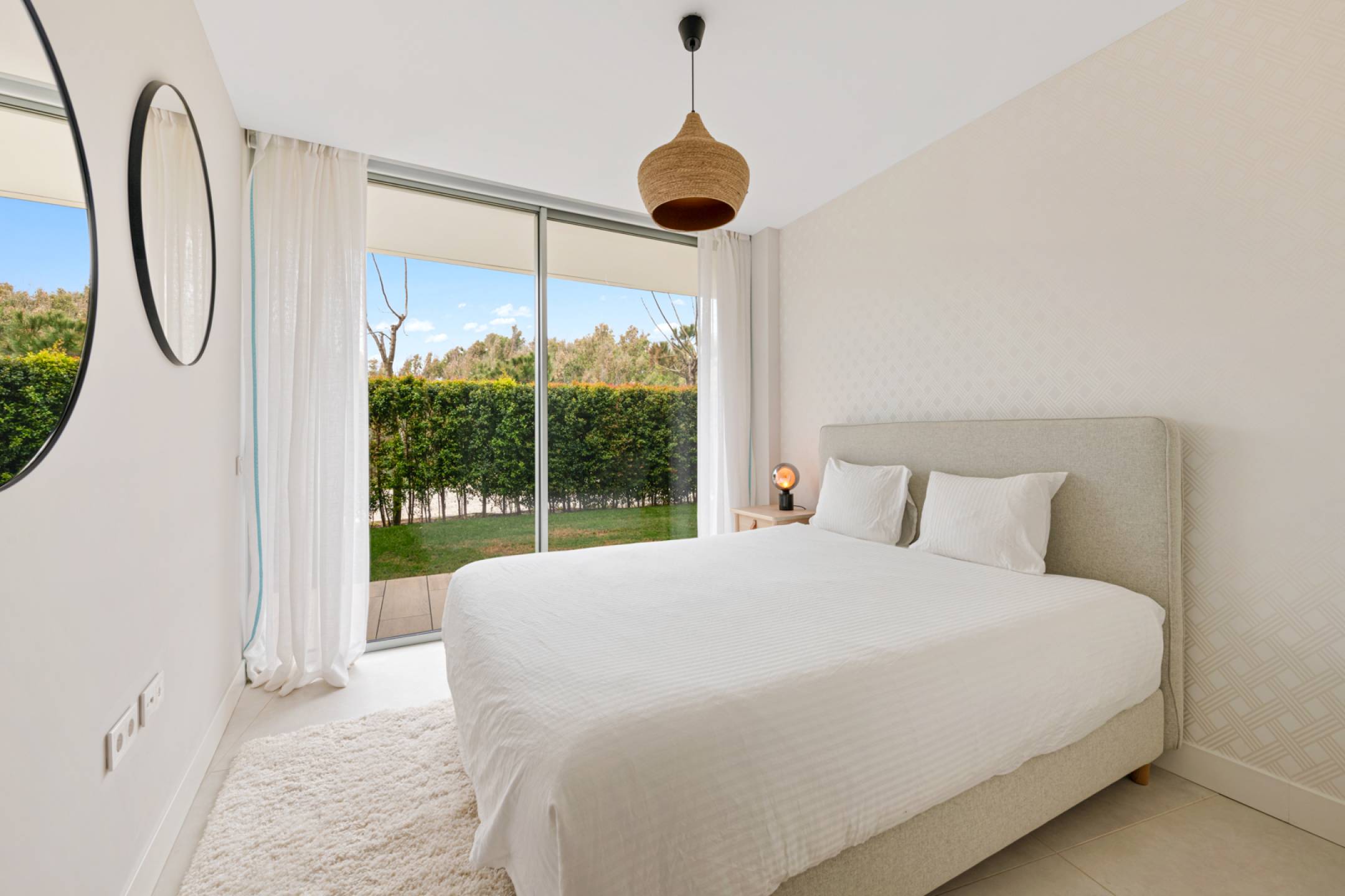 3 Bed, 2 Bath, ApartmentFor Sale, Estepona, Malaga, 29680 3 Bed, 2 Bath, ApartmentFor Sale, Estepona, Malaga, 29680