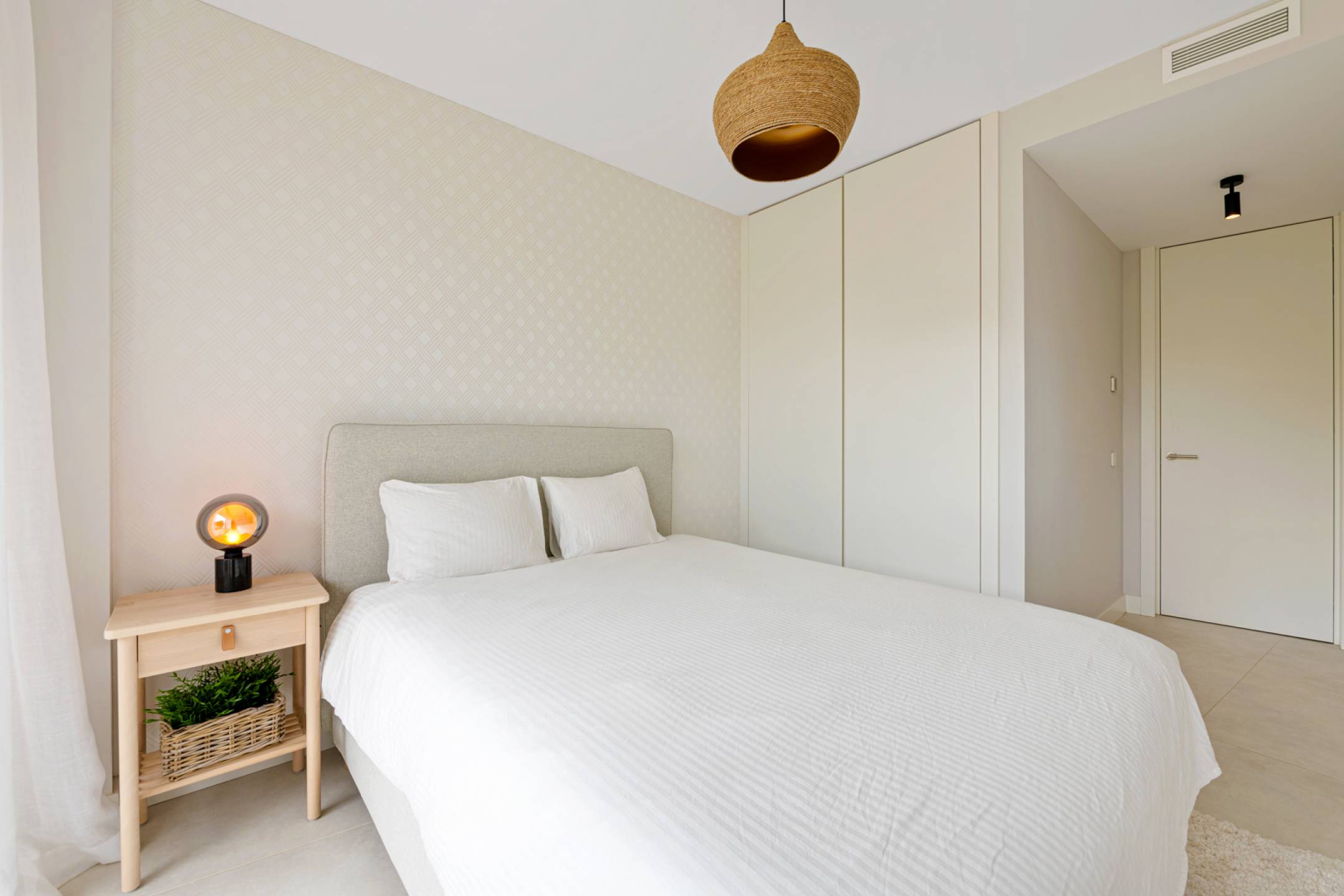 3 Bed, 2 Bath, ApartmentFor Sale, Estepona, Malaga, 29680 3 Bed, 2 Bath, ApartmentFor Sale, Estepona, Malaga, 29680