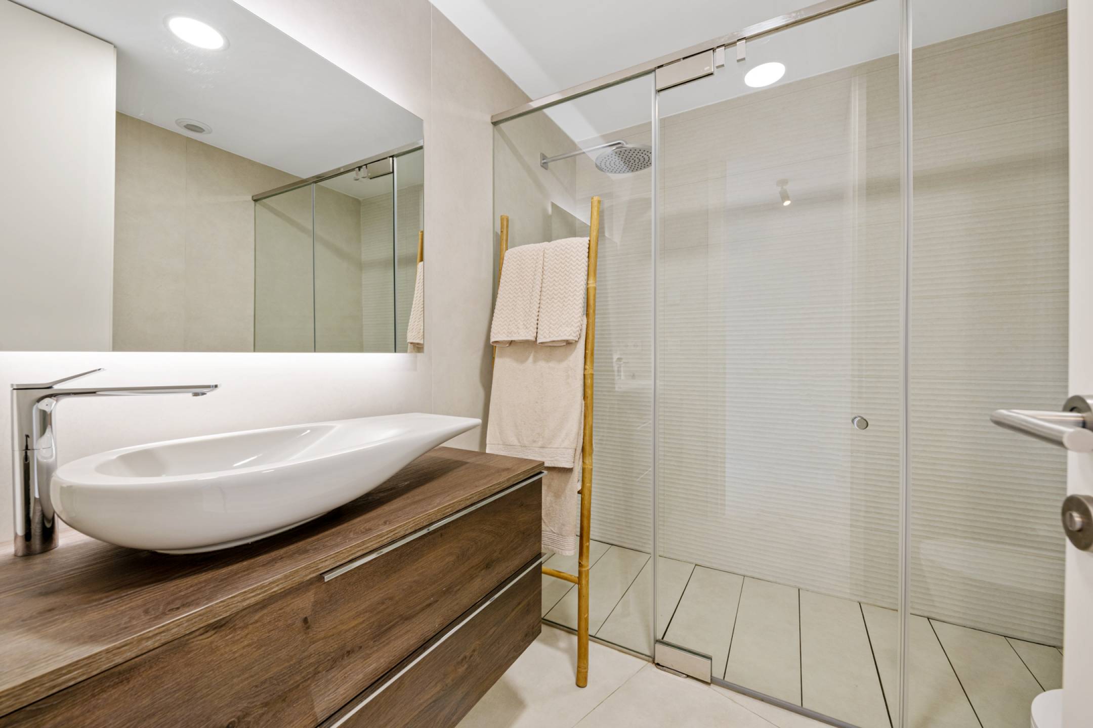 3 Bed, 2 Bath, ApartmentFor Sale, Estepona, Malaga, 29680 3 Bed, 2 Bath, ApartmentFor Sale, Estepona, Malaga, 29680