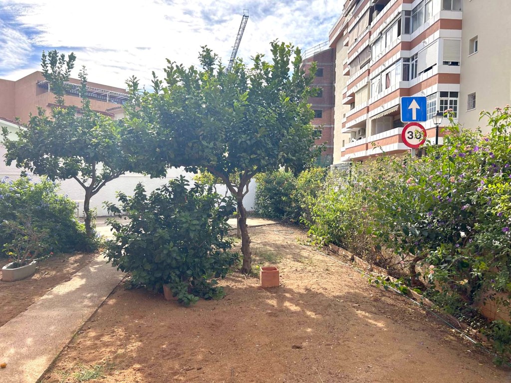 2 Bed, 1 Bath, ApartmentFor Sale, Fuengirola, Malaga