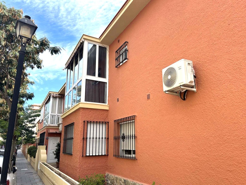 2 Bed, 1 Bath, ApartmentFor Sale, Fuengirola, Malaga