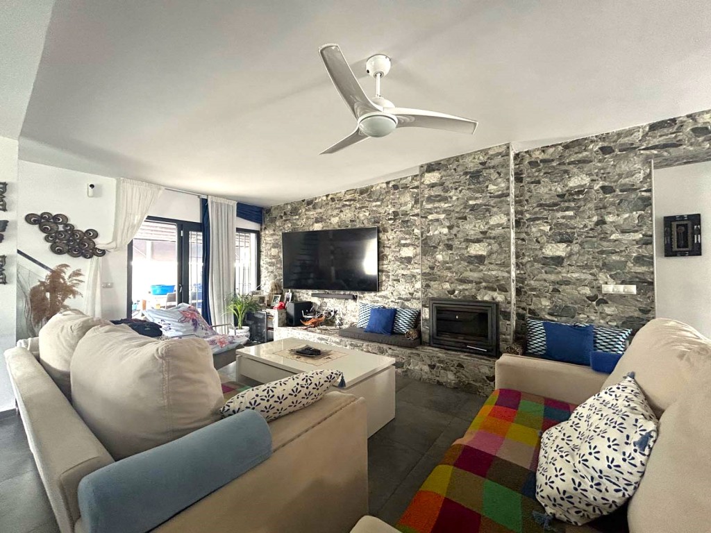 4 Bed, 3 Bath, HouseFor Sale, Calahonda, Malaga