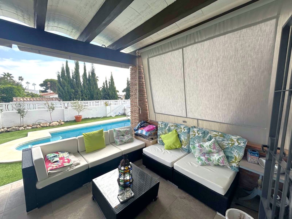 4 Bed, 3 Bath, HouseFor Sale, Calahonda, Malaga