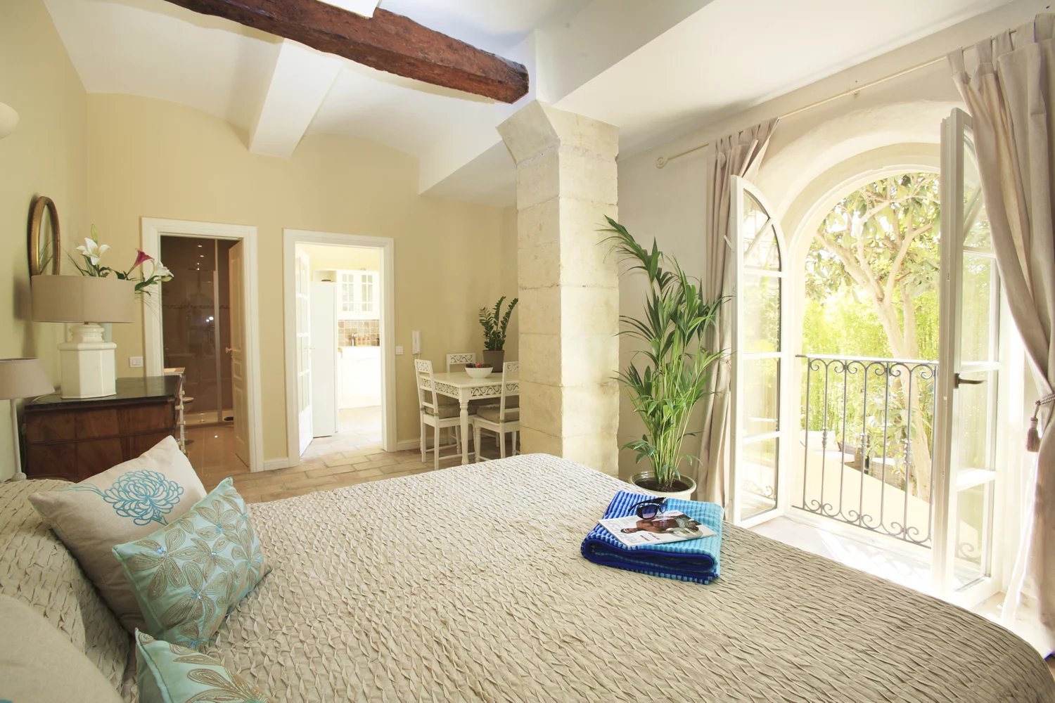 10 Bed, 10 Bath, HouseFor Sale, Roujan, Hérault