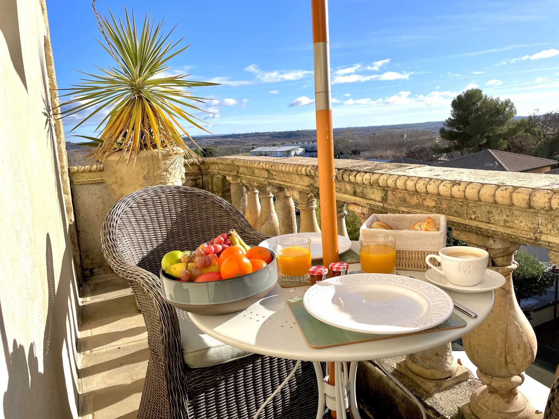 10 Bed, 10 Bath, HouseFor Sale, Roujan, Hérault