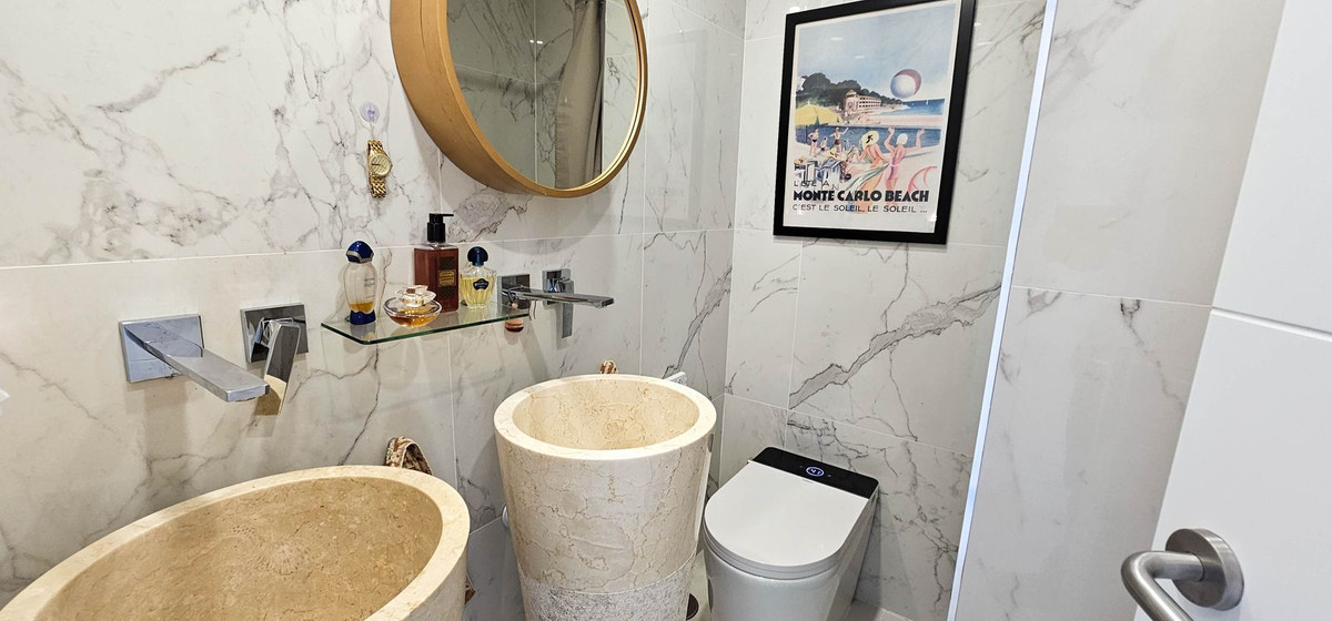 2 Bed, 2 Bath, ApartmentFor Sale, Casares Playa, Malaga