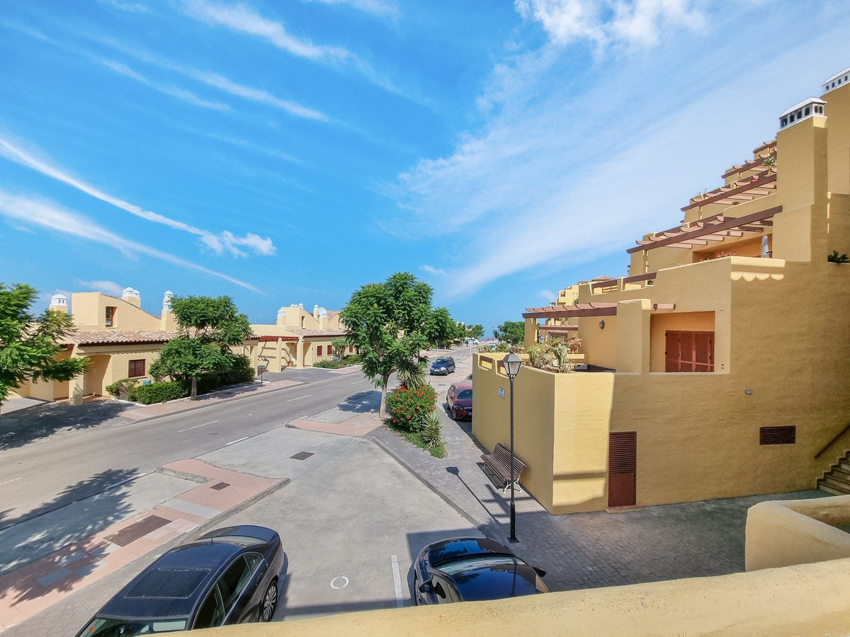 2 Bed, 2 Bath, ApartmentFor Sale, La Duquesa, Malaga 2 Bed, 2 Bath, ApartmentFor Sale, La Duquesa, Malaga