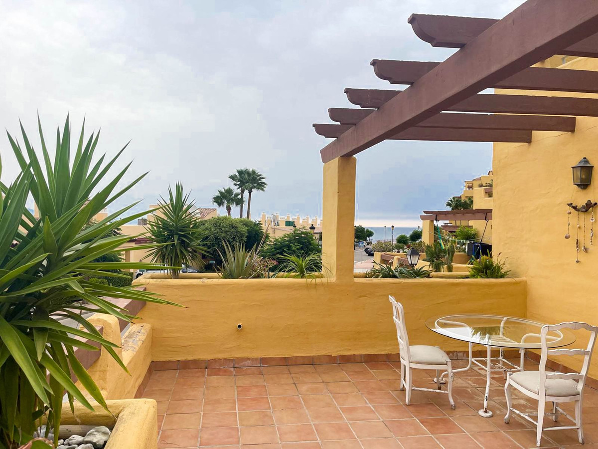 2 Bed, 2 Bath, ApartmentFor Sale, La Duquesa, Malaga 2 Bed, 2 Bath, ApartmentFor Sale, La Duquesa, Malaga