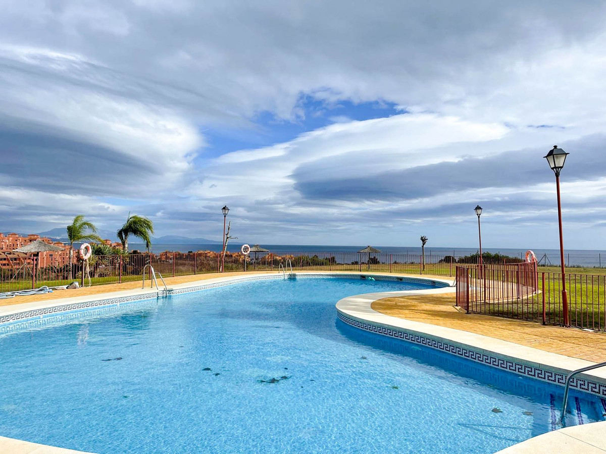 2 Bed, 2 Bath, ApartmentFor Sale, La Duquesa, Malaga 2 Bed, 2 Bath, ApartmentFor Sale, La Duquesa, Malaga