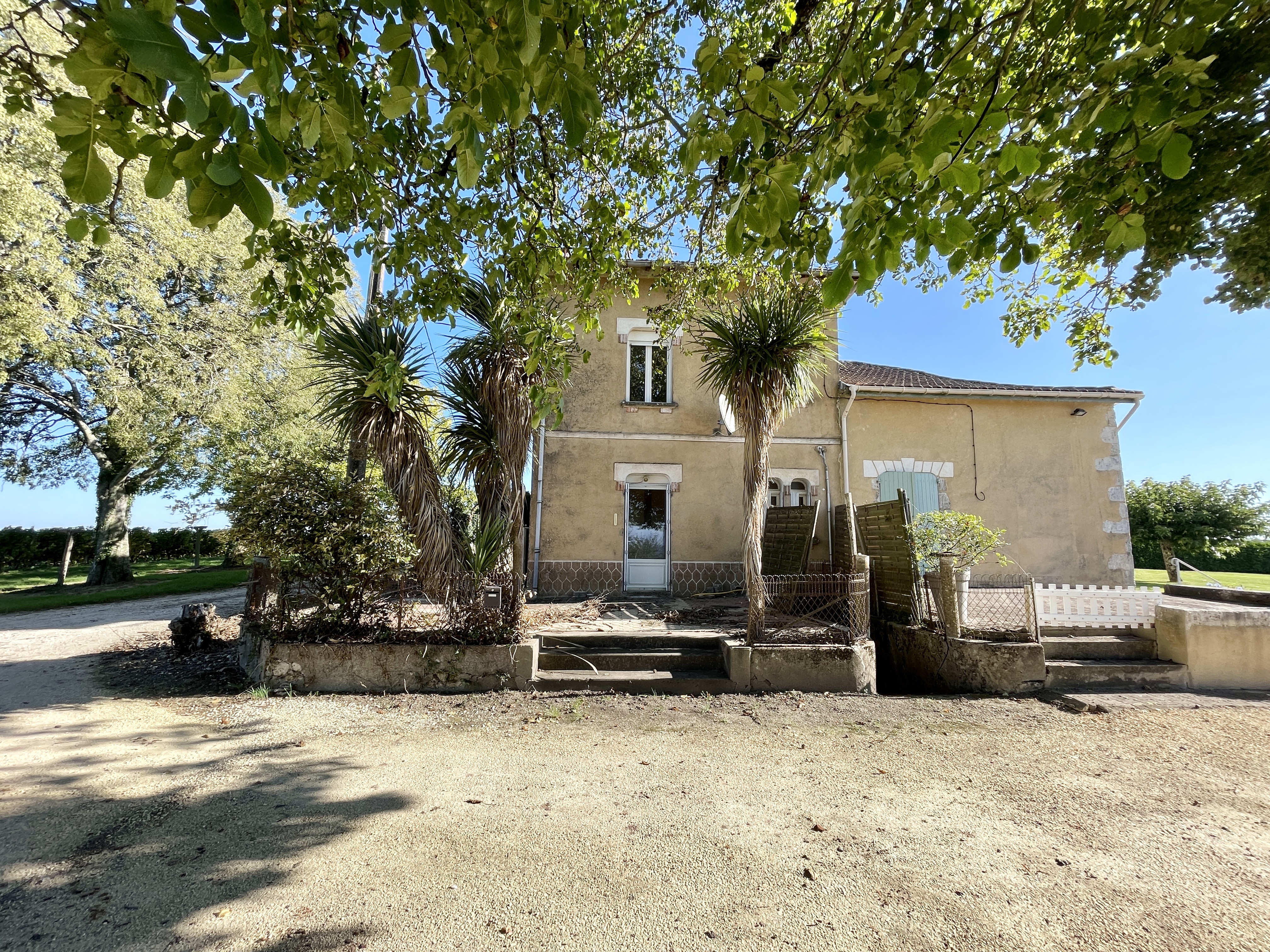 6 Bed, 2 Bath, HouseFor Sale, Monbazillac, Dordogne, Aquitaine, 24240