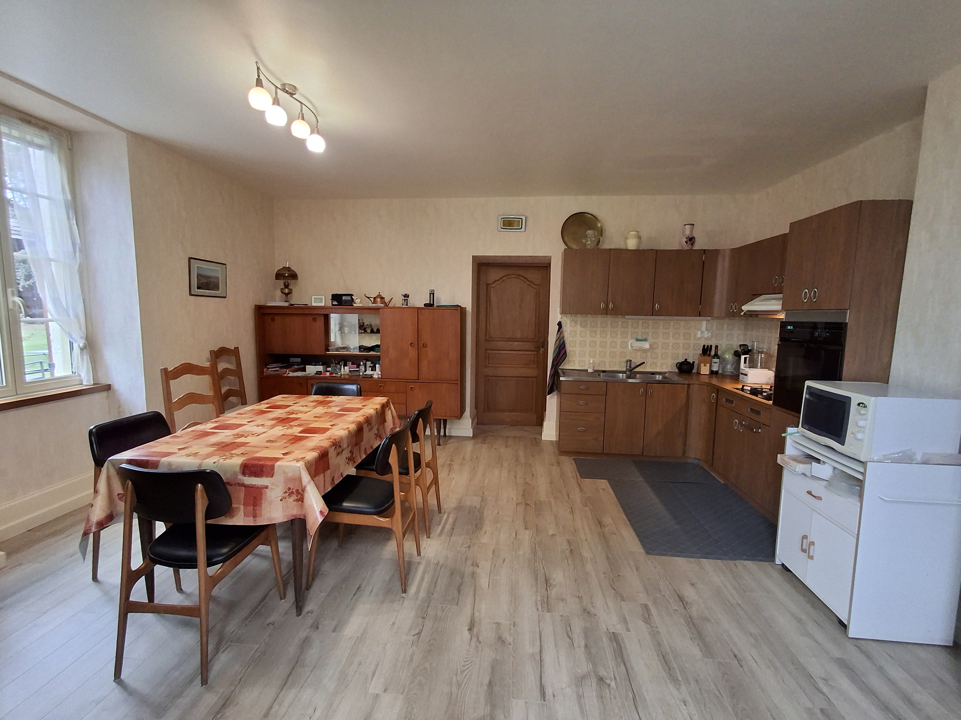 4 Bed, 1 Bath, HouseFor Sale, Villereal, Lot-et-Garonne, Aquitaine, 47210