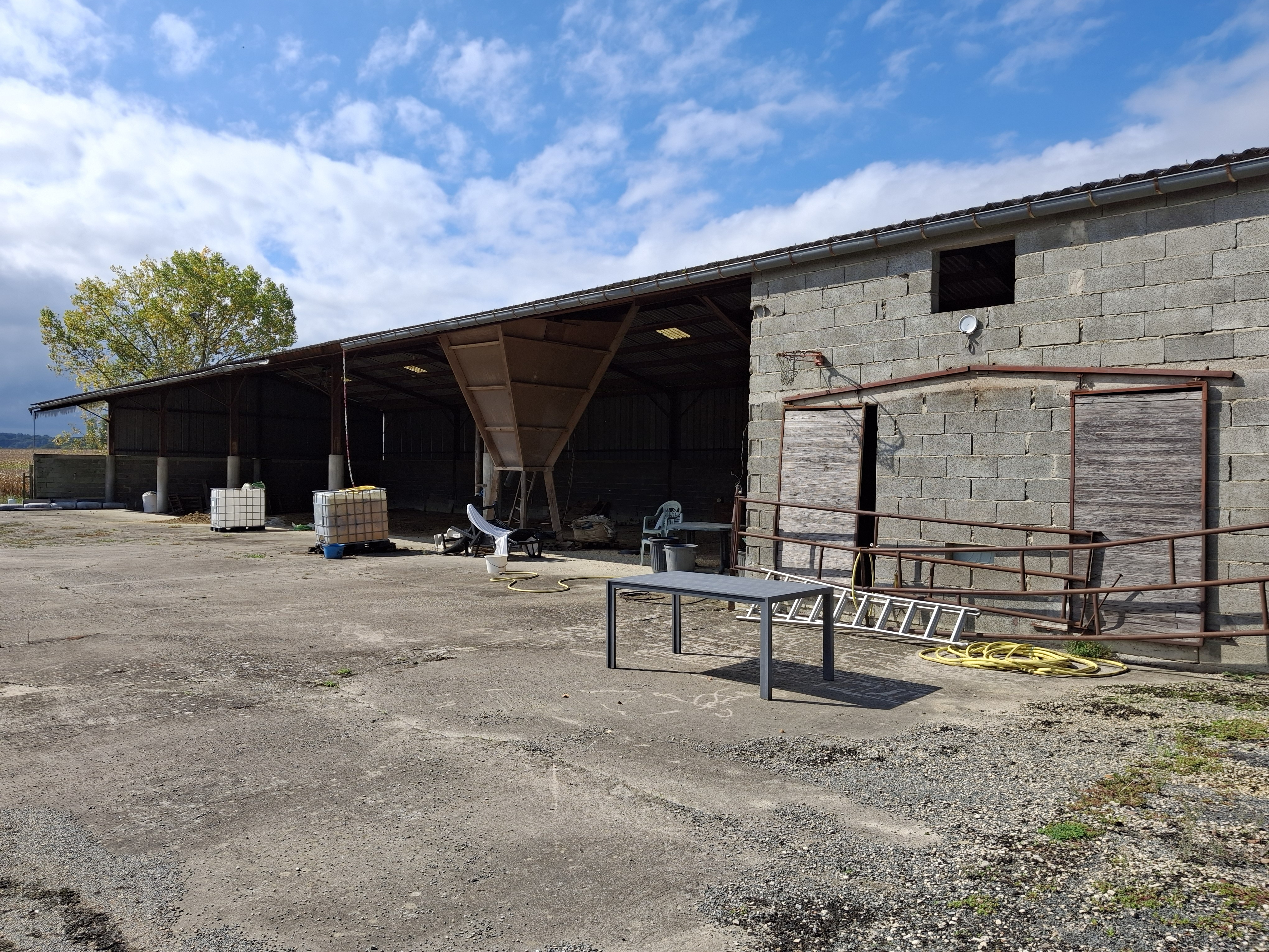 4 Bed, 1 Bath, HouseFor Sale, Villereal, Lot-et-Garonne, Aquitaine, 47210