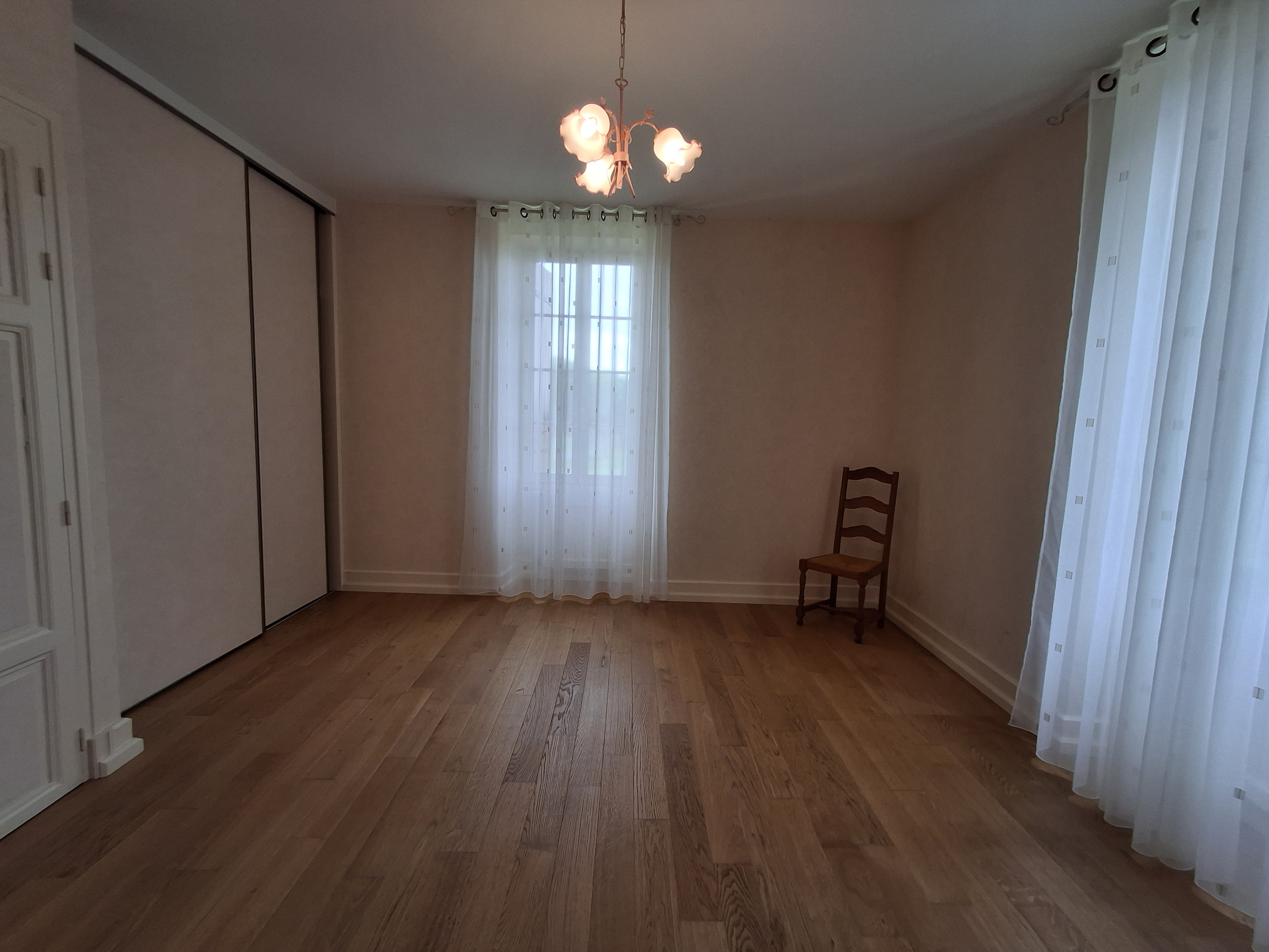 4 Bed, 1 Bath, HouseFor Sale, Villereal, Lot-et-Garonne, Aquitaine, 47210