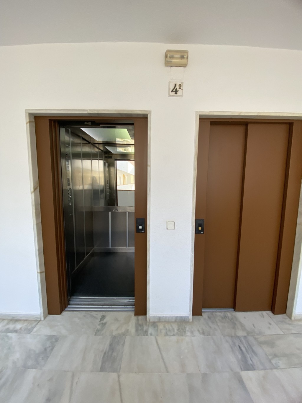 3 Bed, 2 Bath, ApartmentFor Sale, Fuengirola, Malaga