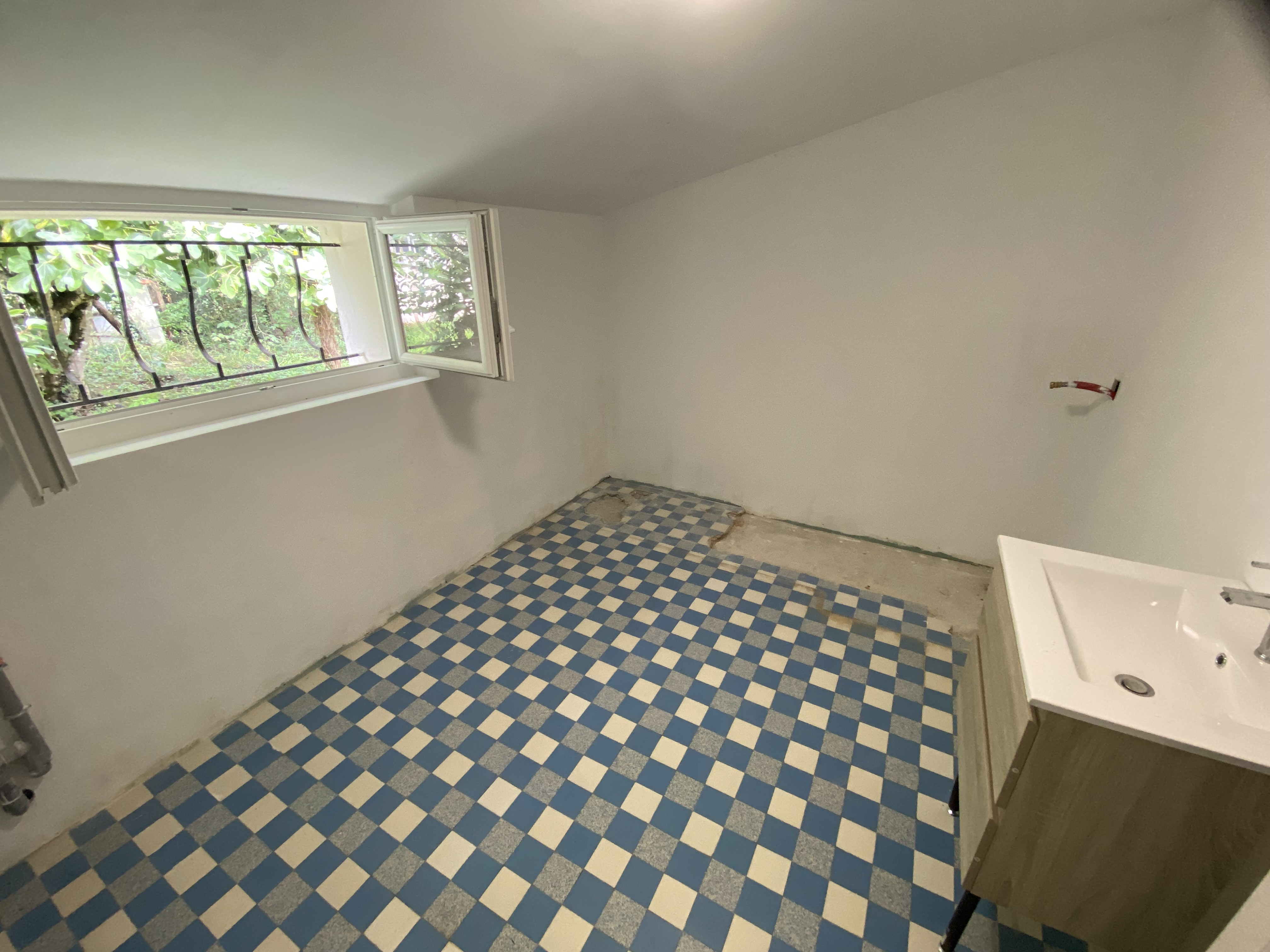 3 Bed, 1 Bath, HouseFor Sale, Lembras, Dordogne, Aquitaine, 24100