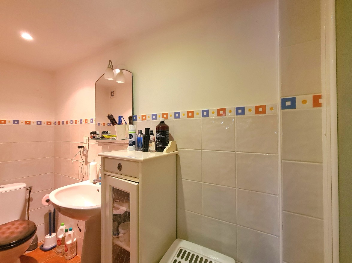 3 Bed, 2 Bath, HouseFor Sale, Faugeres, Herault, Languedoc-Roussillon, 34600