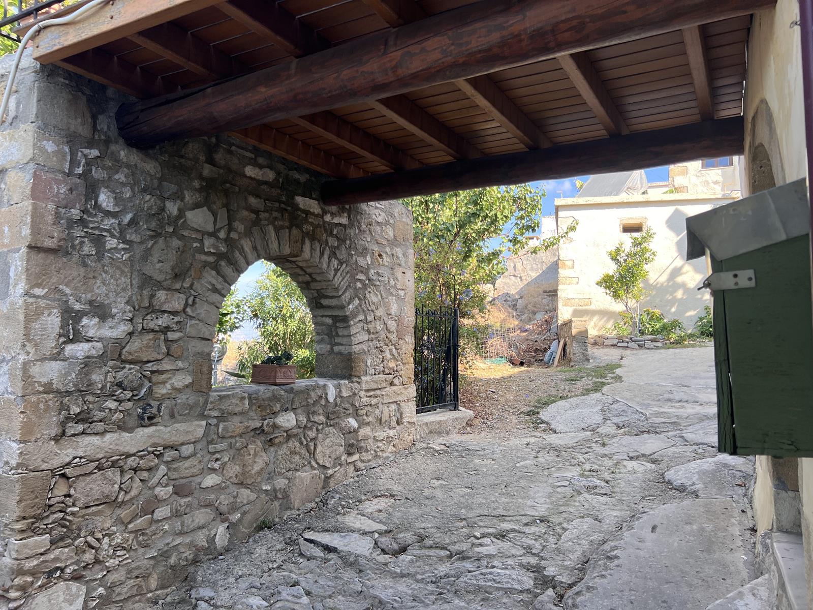 3 Bed, 2 Bath, HouseFor Sale, Chania, Crete, 73400