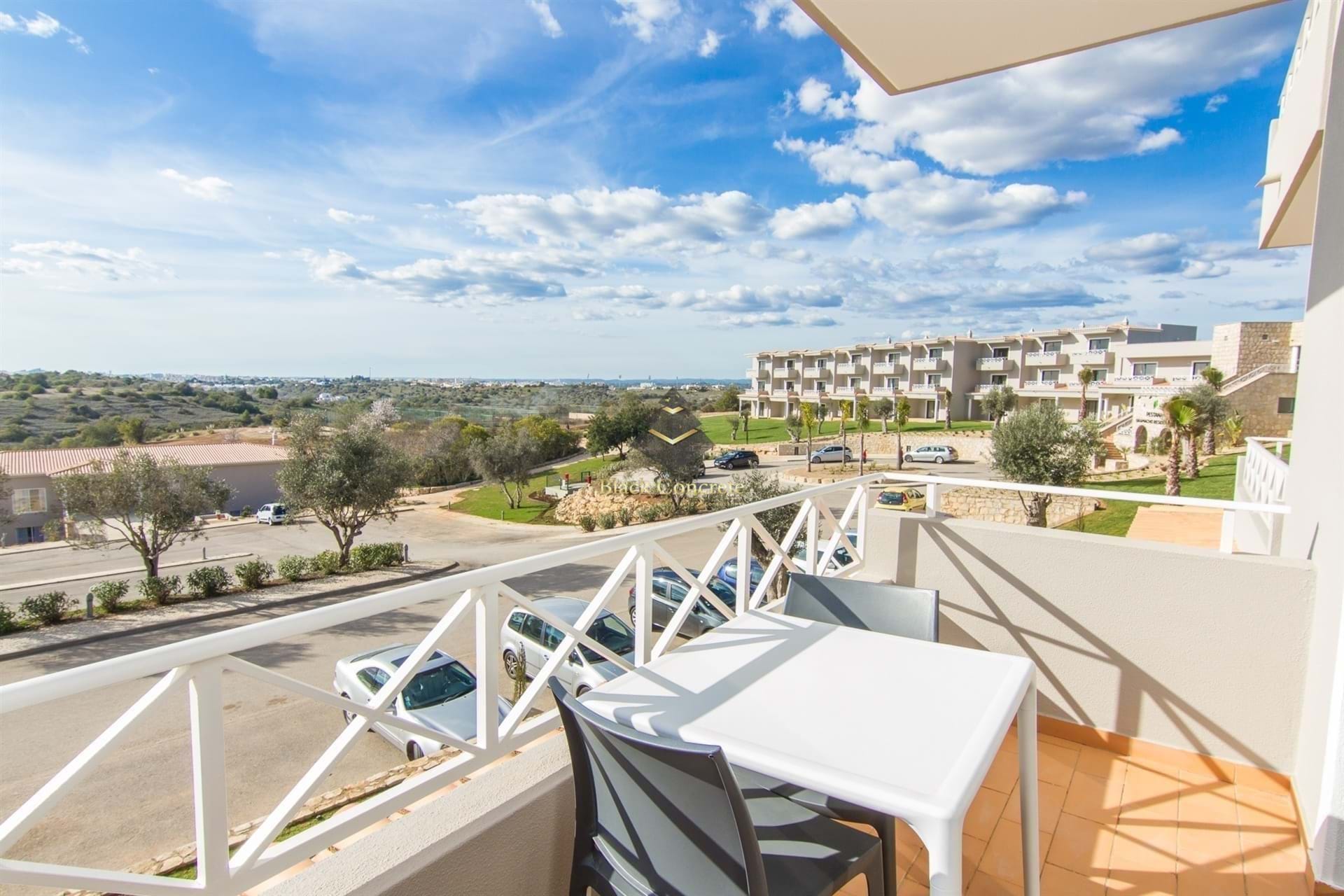 1 Bed, 1 Bath, ApartmentFor Sale, Lagoa, Faro, 8400