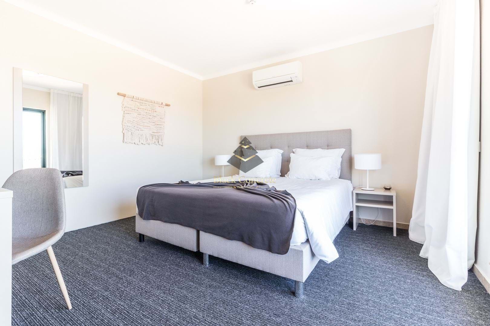 2 Bed, 2 Bath, ApartmentFor Sale, Lagoa, Faro