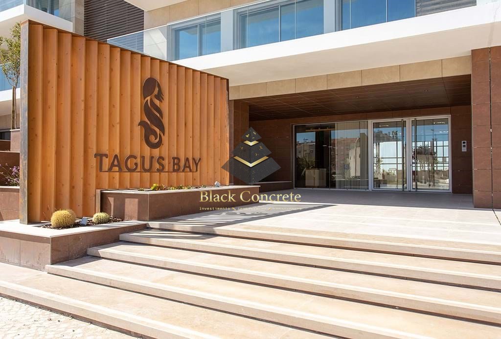 3 Bed, 2 Bath, ApartmentFor Sale, Alcochete, Setubal, 2890-011