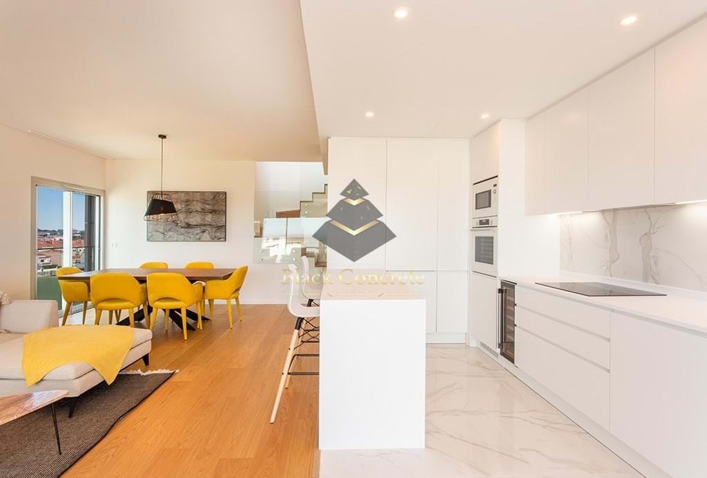 3 Bed, 2 Bath, ApartmentFor Sale, Alcochete, Setubal, 2890-011