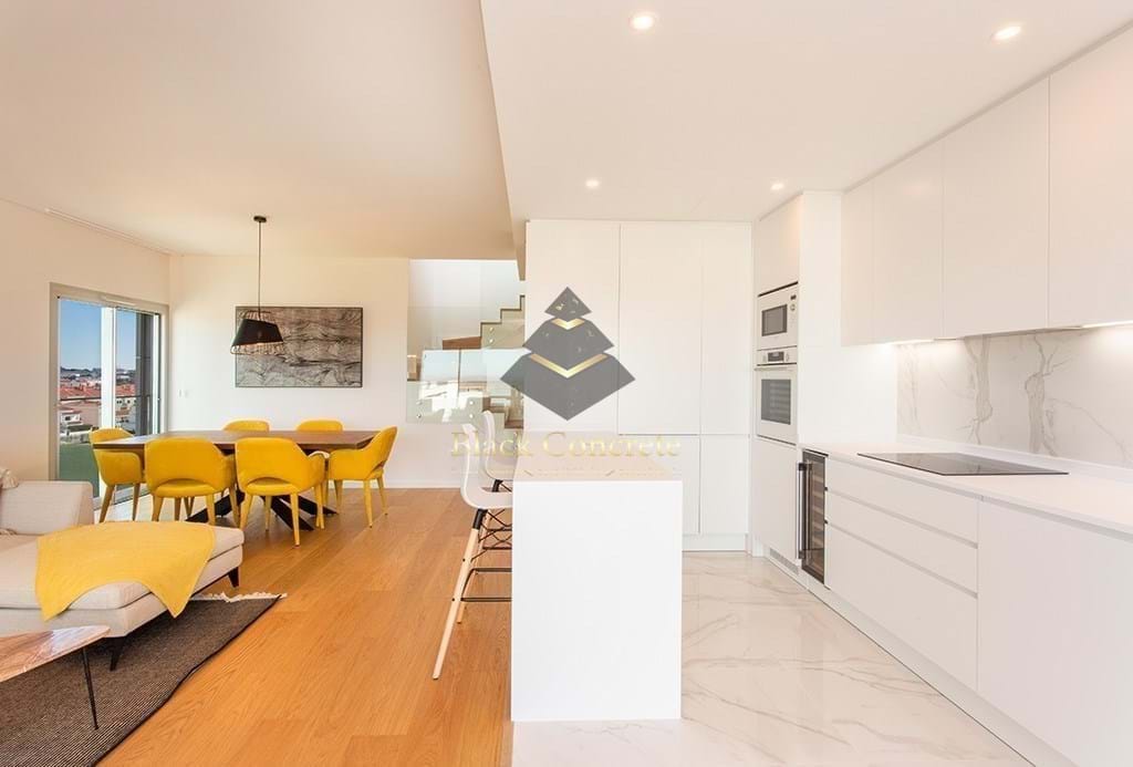 3 Bed, 2 Bath, ApartmentFor Sale, Alcochete, Setubal, 2890-011