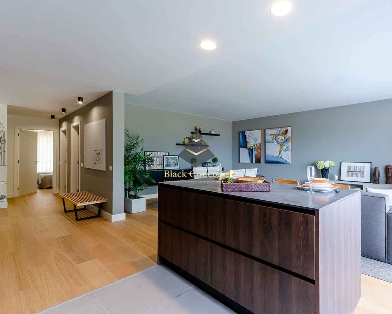 3 Bed, 3 Bath, ApartmentFor Sale, Seixal, Setubal, 2840-497