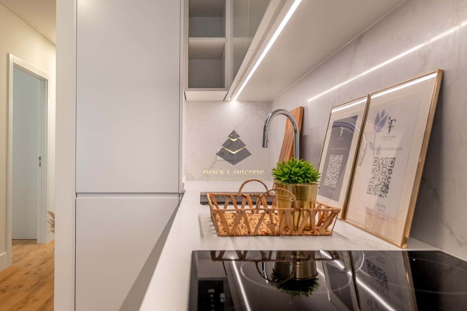 2 Bed, 1 Bath, ApartmentFor Sale, Lisboa, Lisboa, 1200-211