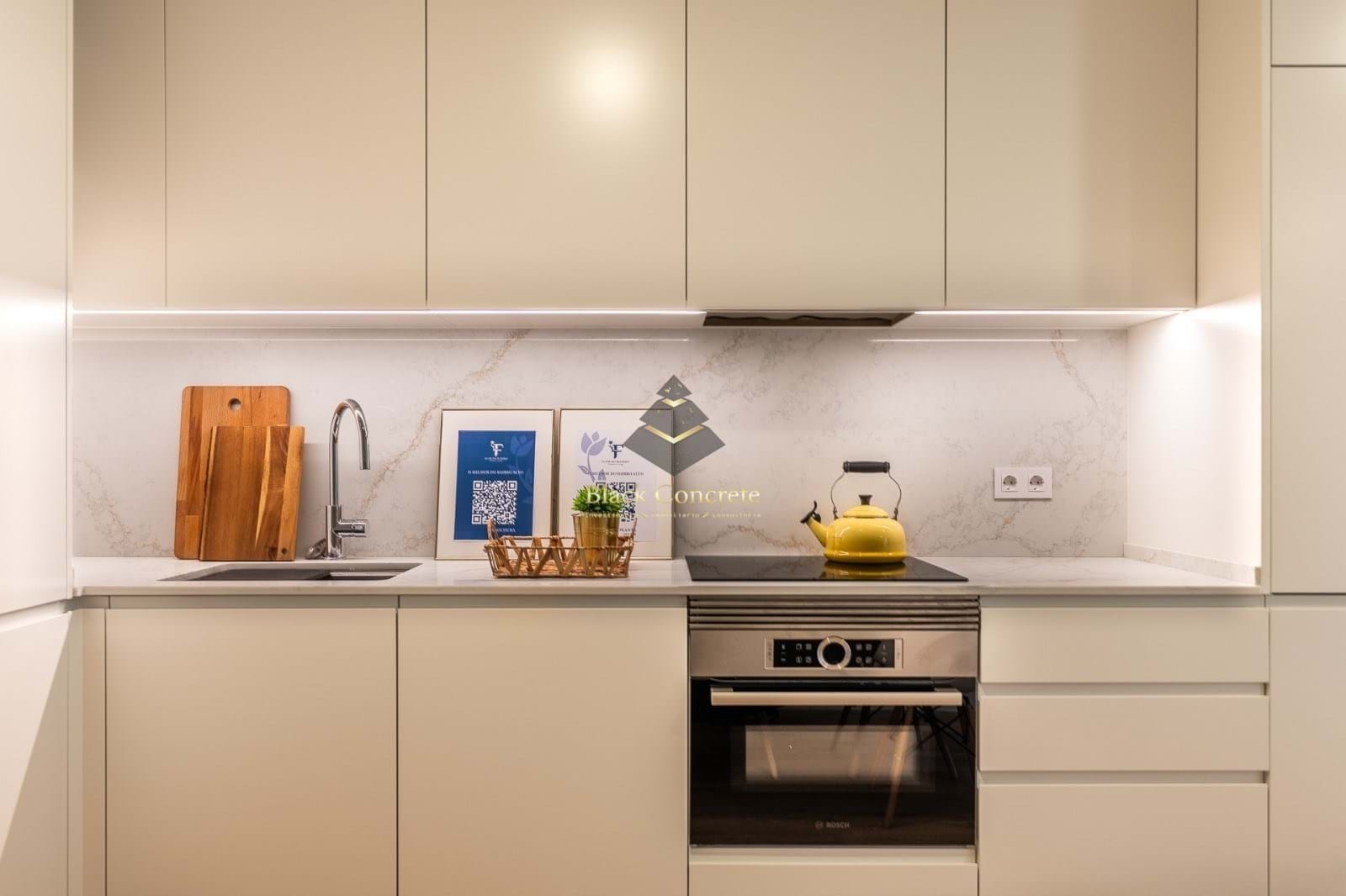 2 Bed, 1 Bath, ApartmentFor Sale, Lisboa, Lisboa, 1200-211