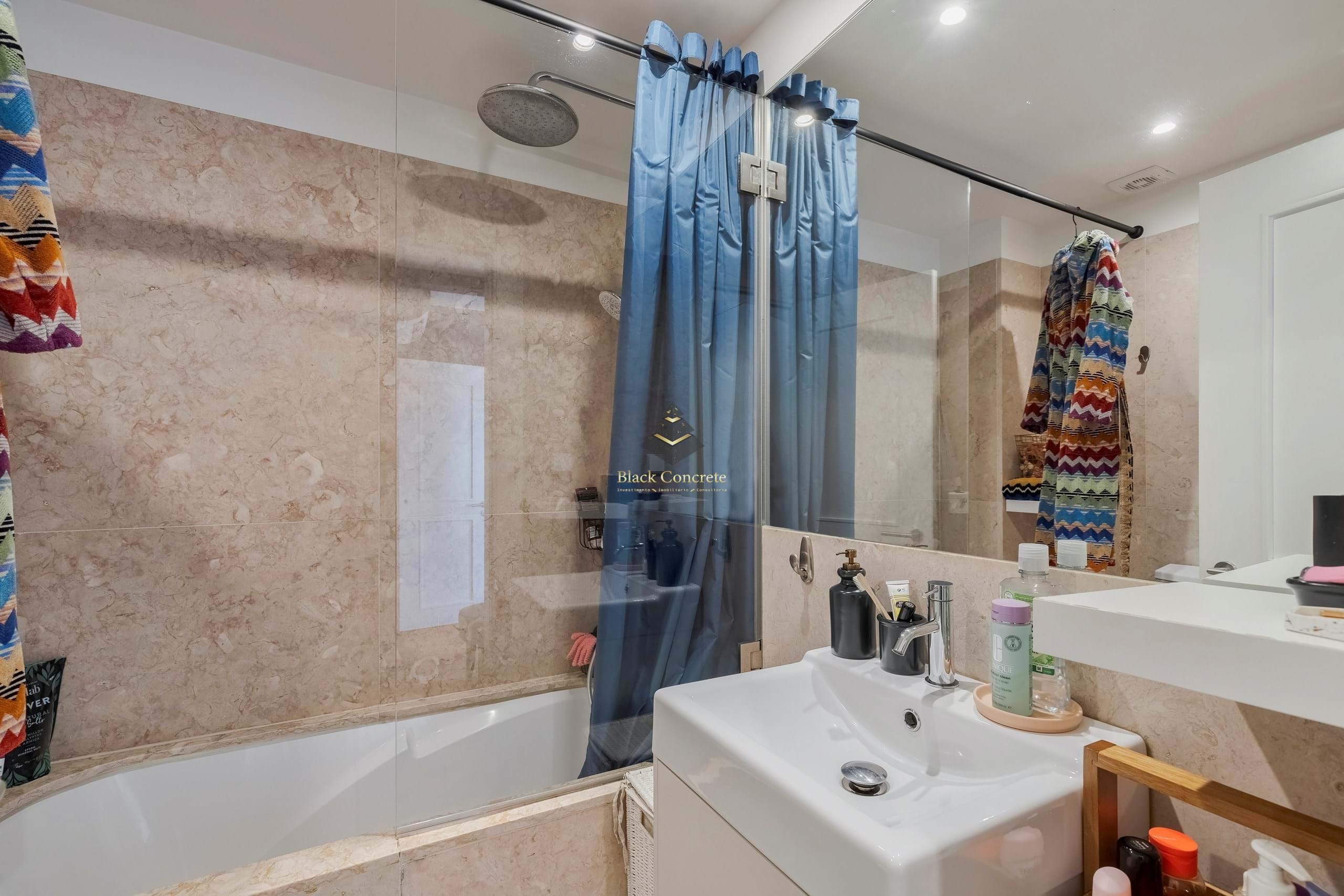 3 Bed, 4 Bath, ApartmentFor Sale, Lisboa, Lisboa, 1150-295