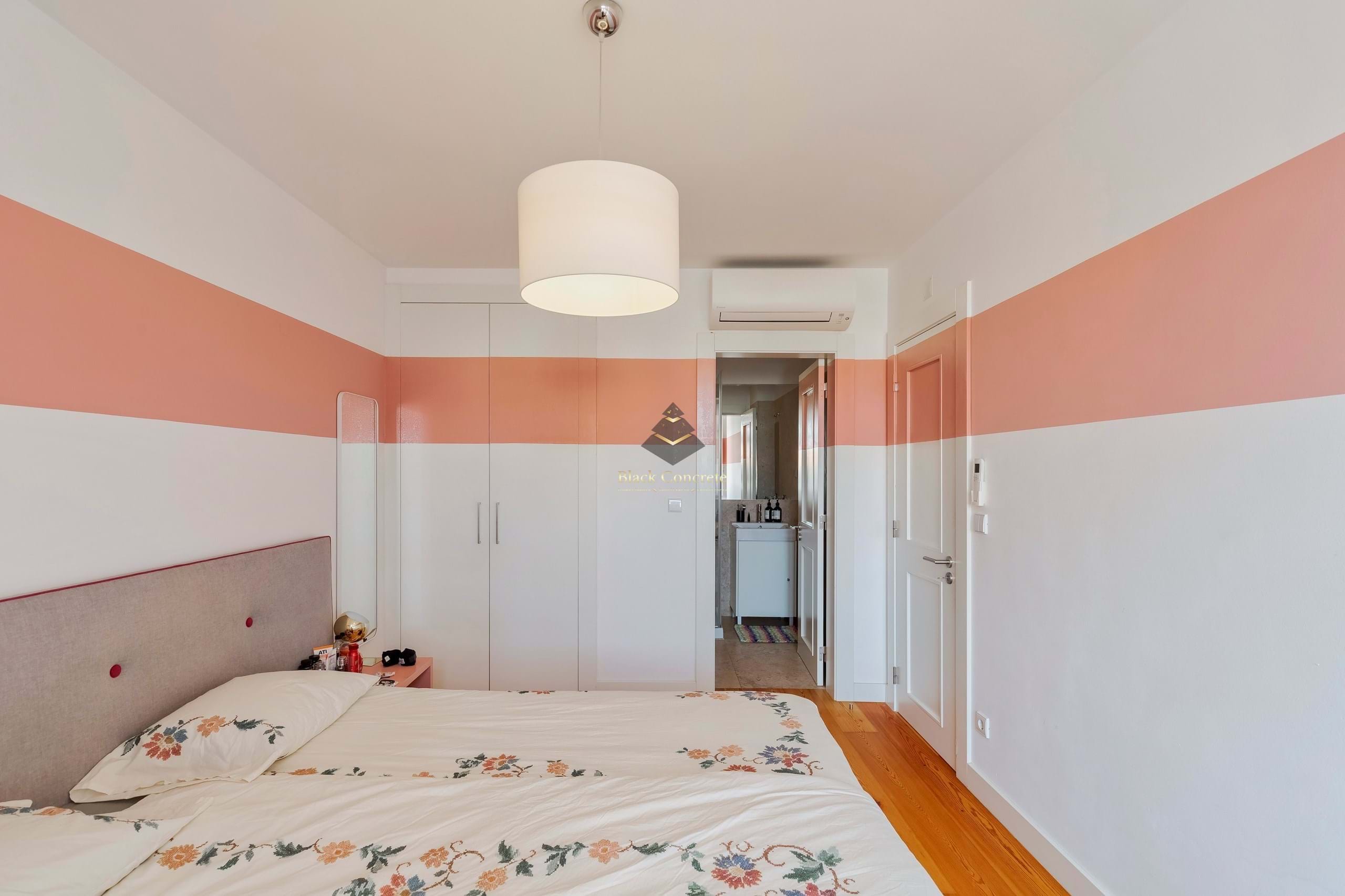 3 Bed, 4 Bath, ApartmentFor Sale, Lisboa, Lisboa, 1150-295