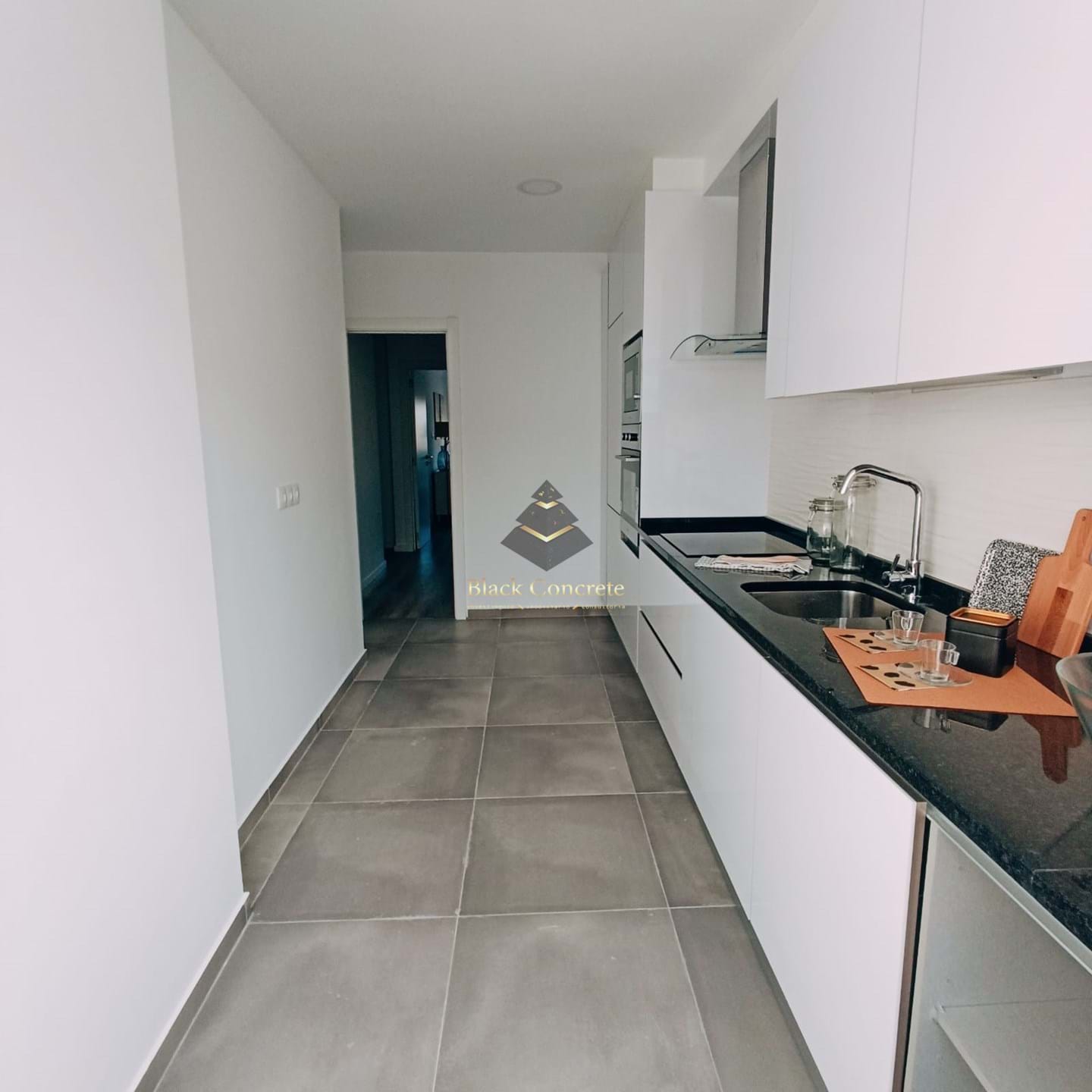 1 Bed, 2 Bath, ApartmentFor Sale, Lisboa, Lisboa