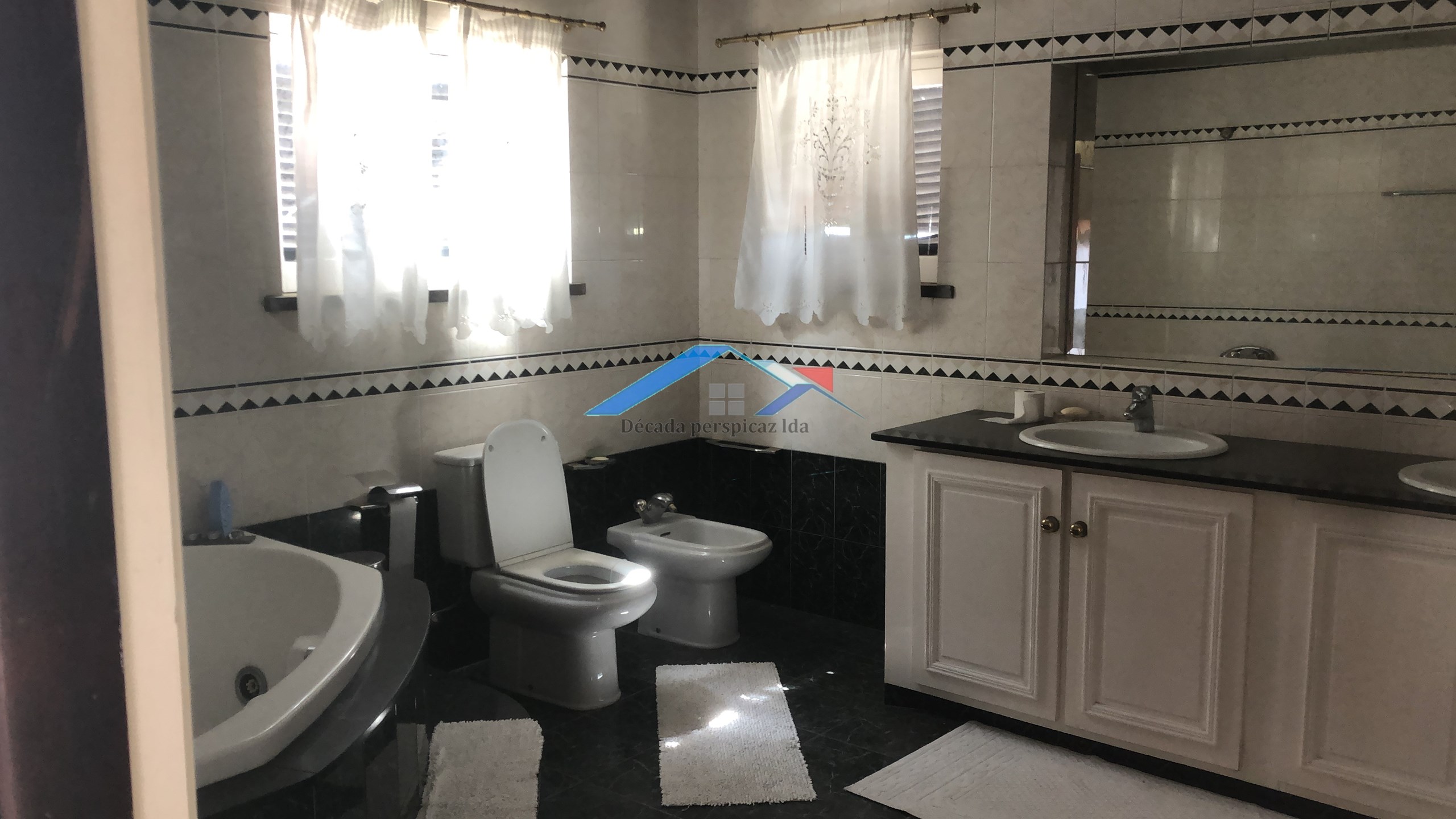 4 Bed, 4 Bath, HouseFor Sale, Coruche, Santarém, 2100-011 4 Bed, 4 Bath, HouseFor Sale, Coruche, Santarém, 2100-011