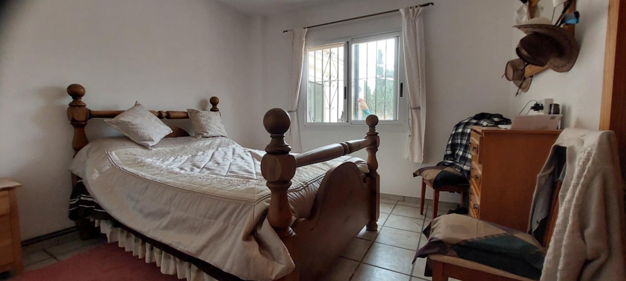 8 Bed, 4 Bath, HouseFor Sale, Orxeta, Alicante