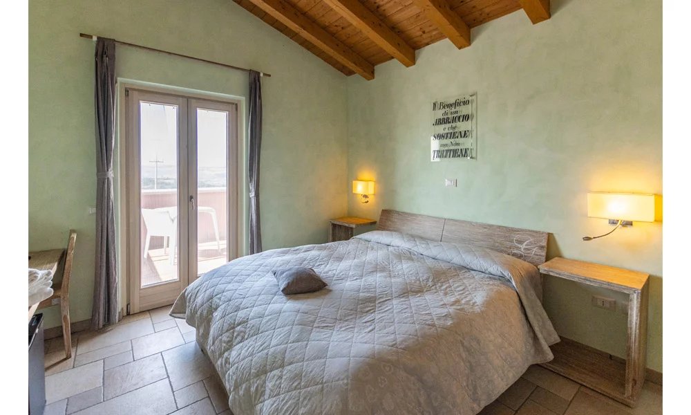 9 Bed, 14 Bath, HouseFor Sale, Ripatransone, Ascoli-Piceno