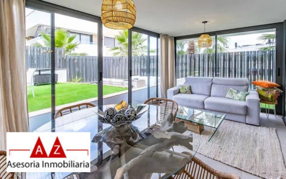 3 Bed, 2 Bath, ApartmentFor Sale, Palma de Mallorca, Islas Baleares