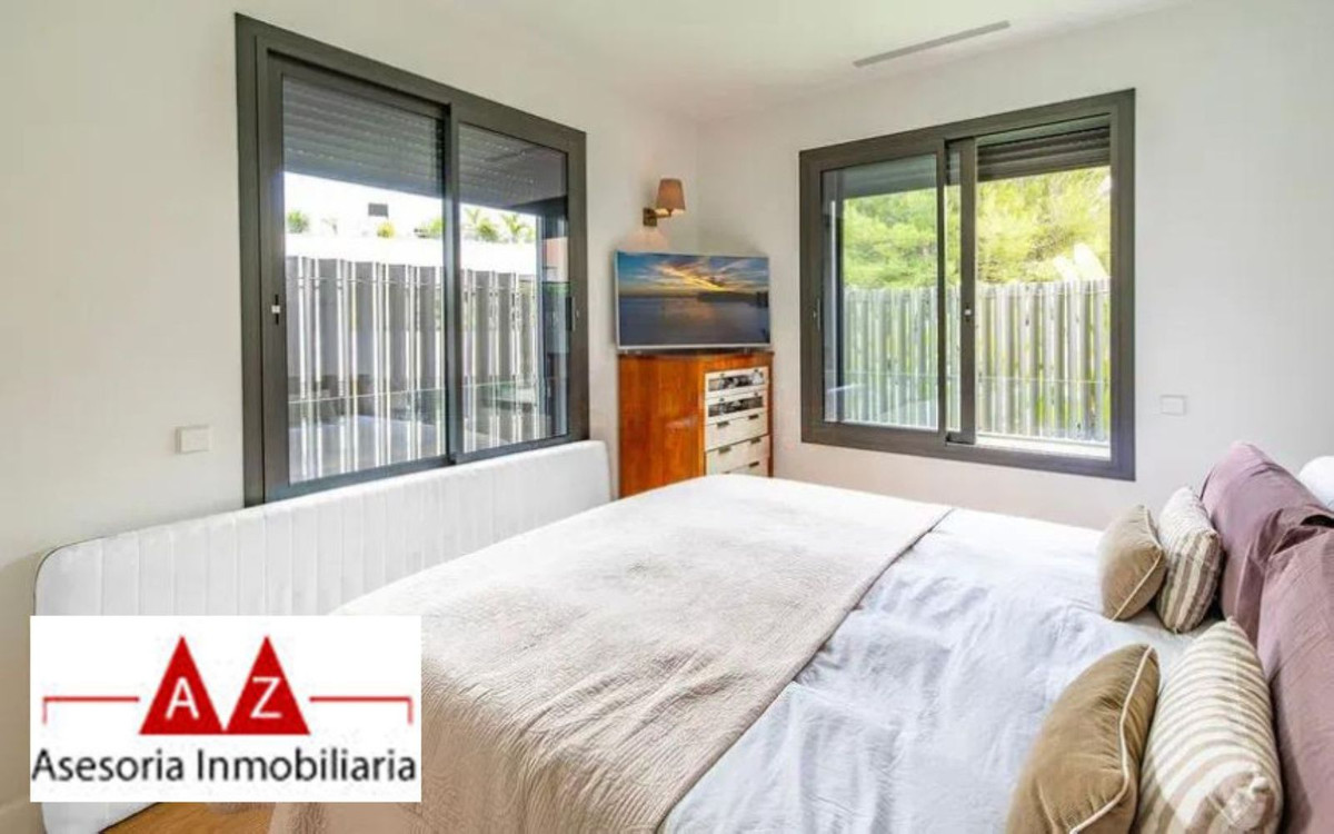 3 Bed, 2 Bath, ApartmentFor Sale, Palma de Mallorca, Islas Baleares