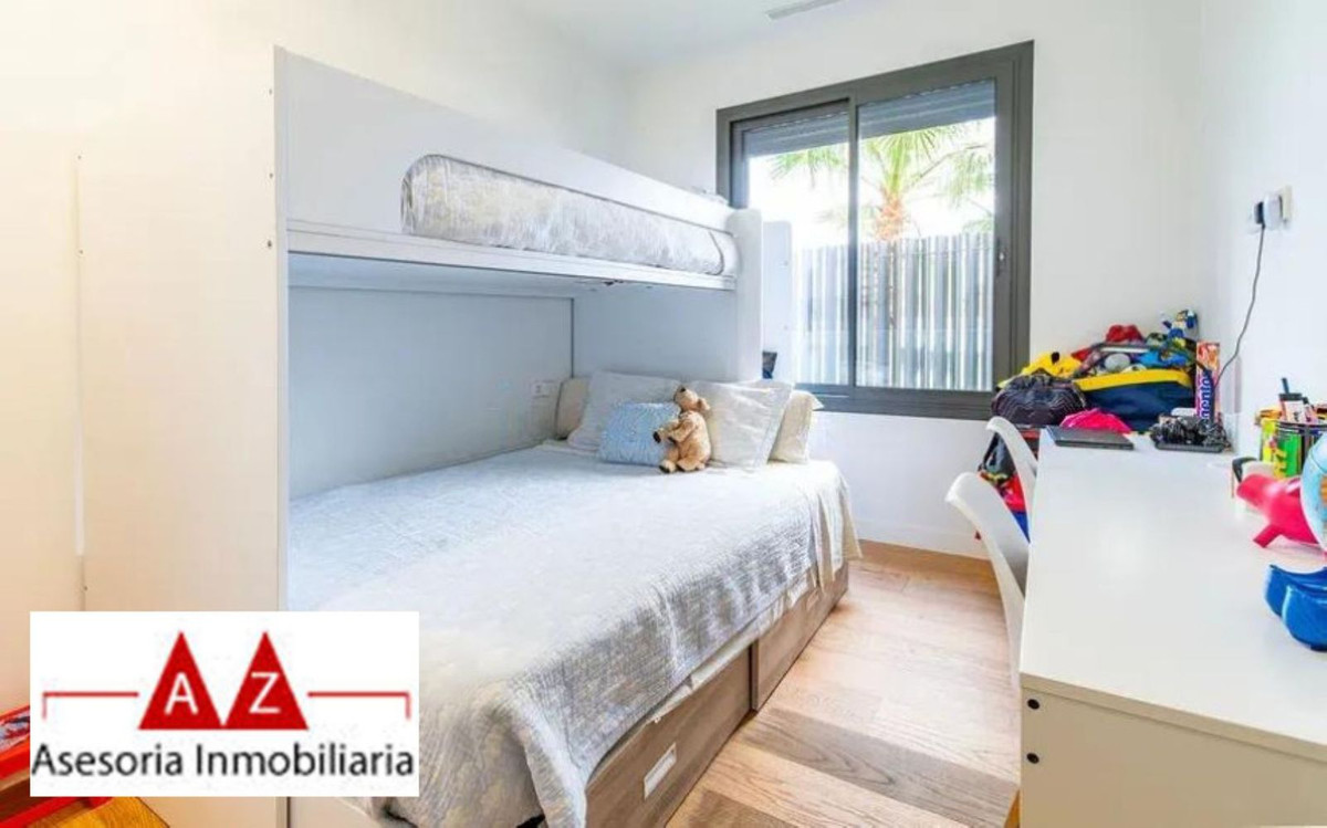 3 Bed, 2 Bath, ApartmentFor Sale, Palma de Mallorca, Islas Baleares
